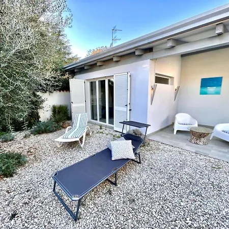 Mathilde, Deliziosa Con Inclusa Numana