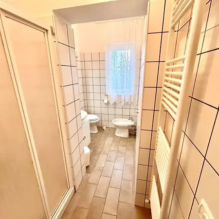 Mathilde, Deliziosa Con Inclusa Villa